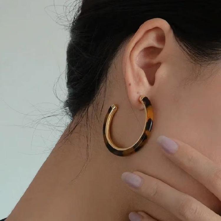 Fashionable Leopard Round C Hoops Earrings Designs for Comfortable and Styles Suitable for Any Occasions Outfits
