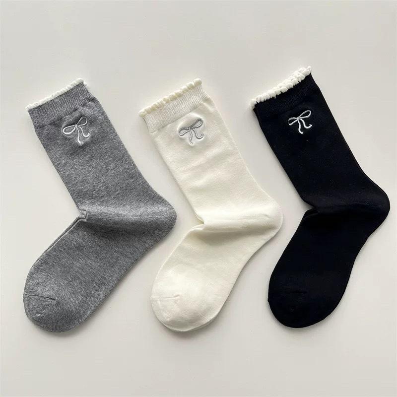 Women's Bubble Lace Embroidered Bow Socks Versatile and Trendy Mid-calf Cotton Socks Ballet Style