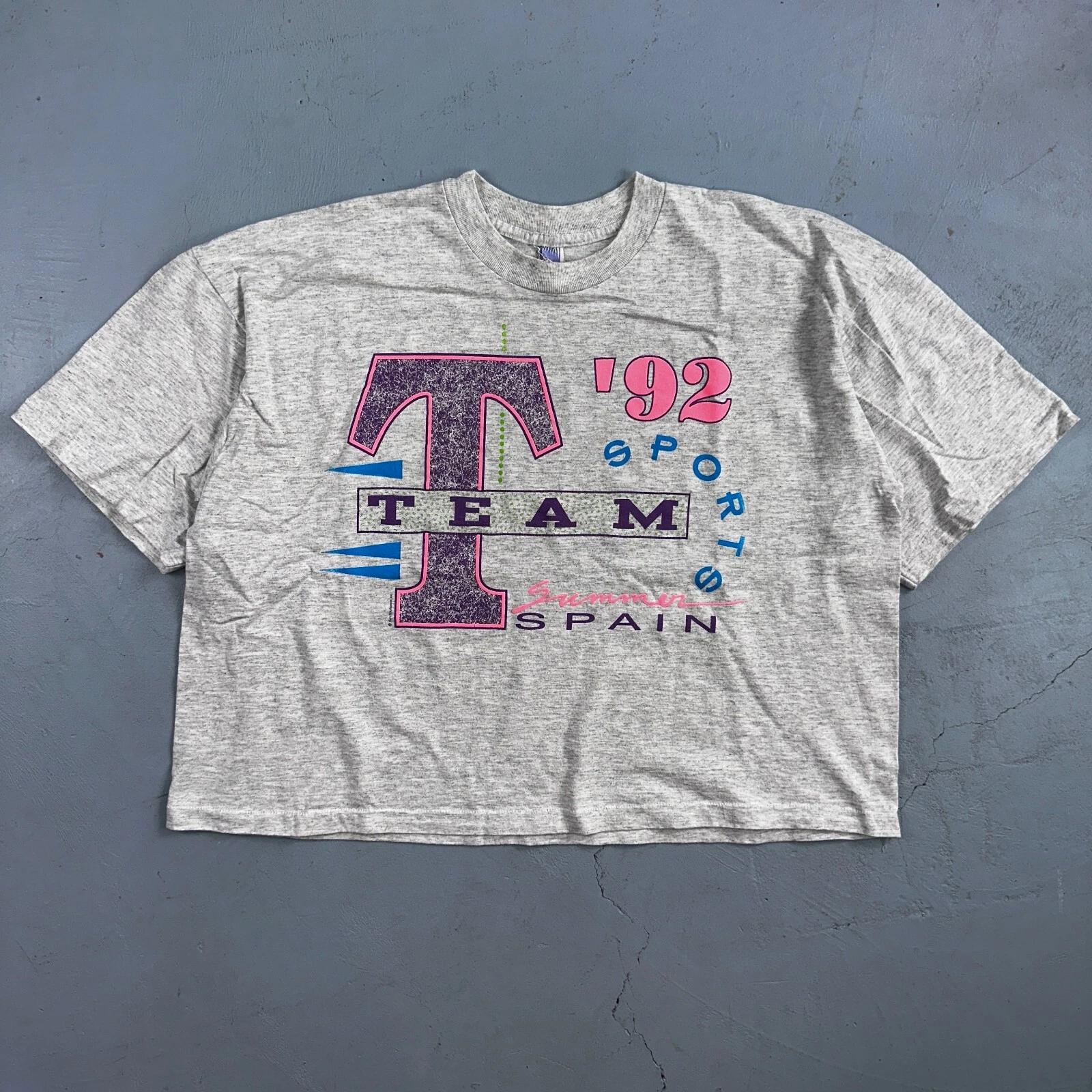 

Team 1992 Summer Spain Crop Top VTG T Shirt 1992 Sports Beach Cool Graphic 90s L