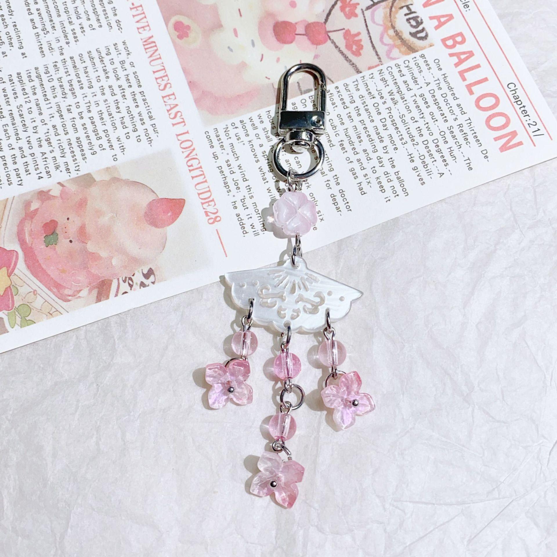 

Cute Cherry Blossom Fan Keychain, Handmade Beaded Flower Bag Charm Alloy Acrylic Car Pendant Gift for Women Girls Birthday розовый