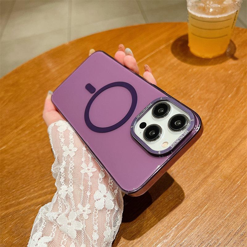 Luxury High-quality Magnetic Suction Wireless Charging HD Through-solid Color Phone Case Suitable for iPhone 14 13 12 11 Pro Max Anti-fall Cases