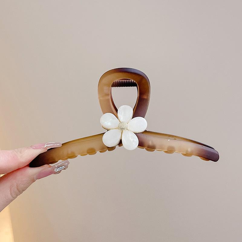 Großer französischer Retro-Klammer-Haarclip für elegante Damenfrisuren.