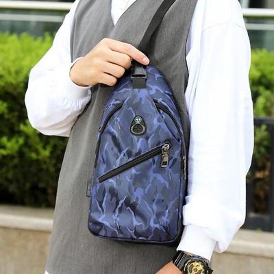 Pánská lehká neformální crossbody taška přes hrudník