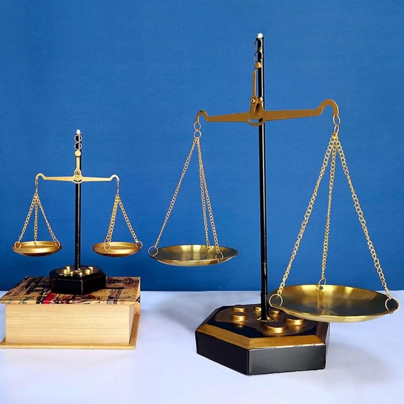 Antique Metal Balance Sculpture Vintage Justice Libra Scale Statue for Elegant Farmhouses Home and Office Decoration
