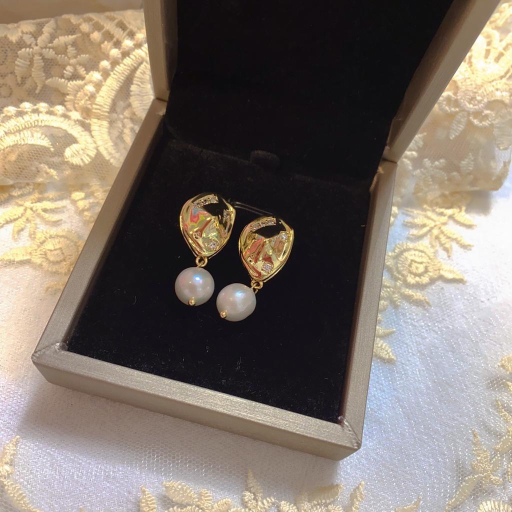Lanyun Natural Freshwater Pleated Pearl Earrings Women's Stud Earrings Niche Design Light Luxury Retro Ear Jewelry Girlfriend Gift