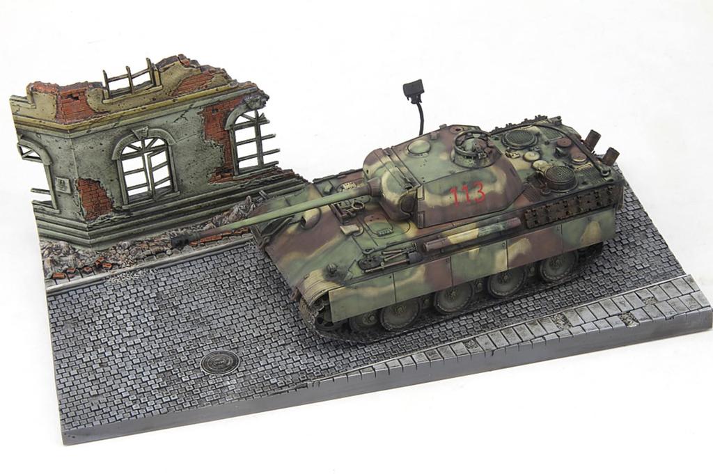 Frog King Hobby 1/72 War Diorama Series European Building Resin Kit FGK72001 (Scenery)