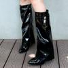 Bottes hautes à revers pour femmes Chaussures Sexy Talons hauts clés Blanc Noir Botte Western Femme 2024 Nouvelles tendances Chaussures de fête