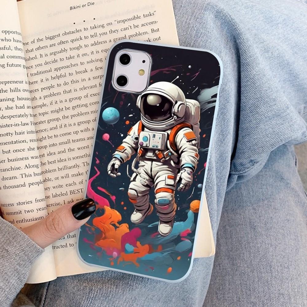 Space Astronaut Cartoon Phone Case For IPhone 14 11 12 13 Mini Pro Xs Max 8 7 6 6S Plus X XR Solid Candy Color Case