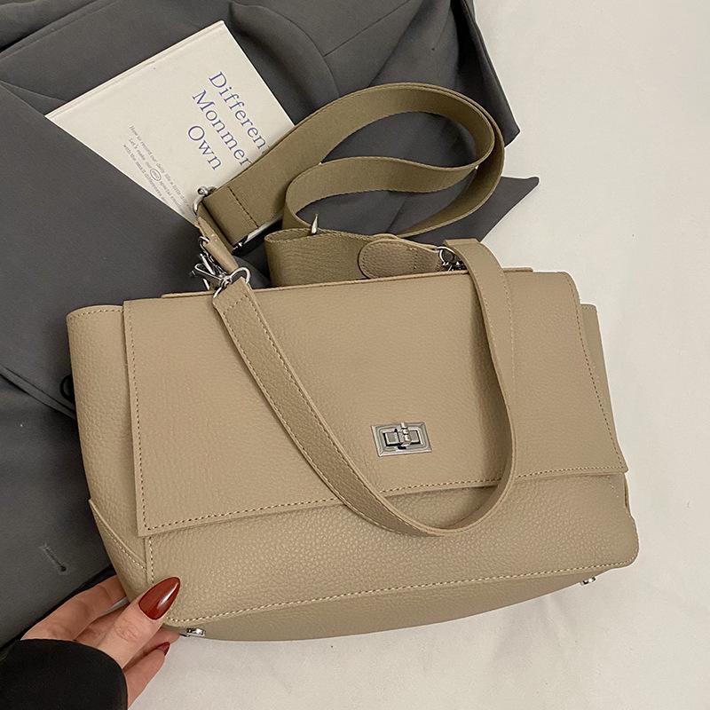 

Популярный в этом году простой деловой стиль, женский портфель-мессенджер под мышкой для поездок на работу, универсальный, высококлассная текстура, однотонный