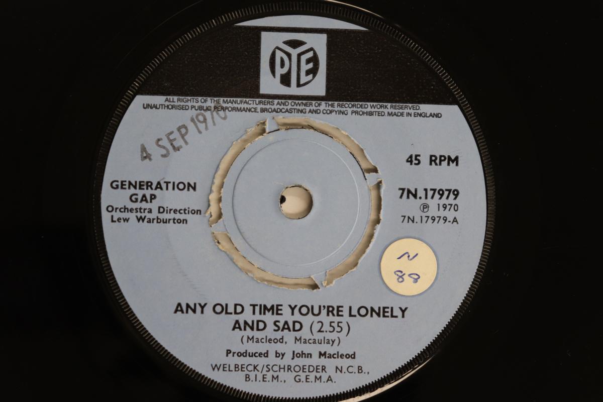 

7inch Record GENERATION GAP - Any Old Time You re Lonely And Sad 7N17979 PYE 1970 UK Pop Used