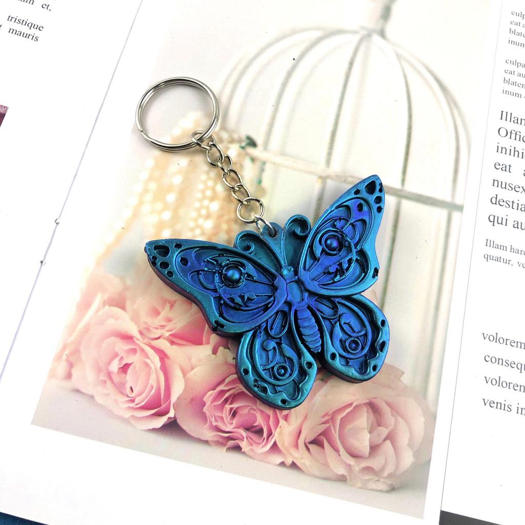 House Lizard Butterfly Keychain Silicone Mold with Hole Keyring Pendant Handmade Mold for Valentine's Day Birthday Gift