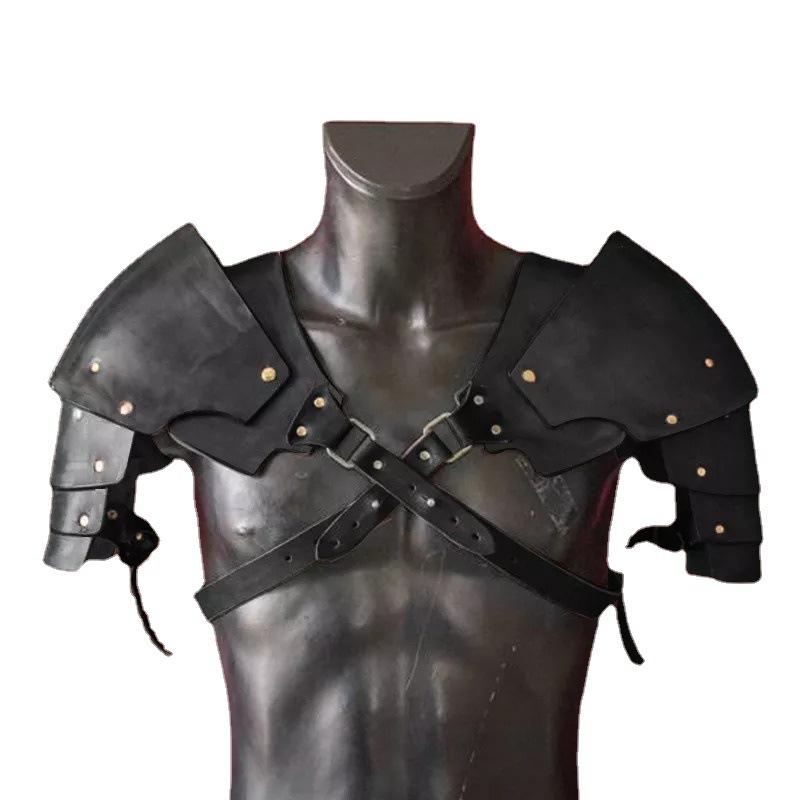 Vintage Viking Knight Ramenní zbroj Středověké severské Cosplay Náležité díly Kostýmové rekvizity