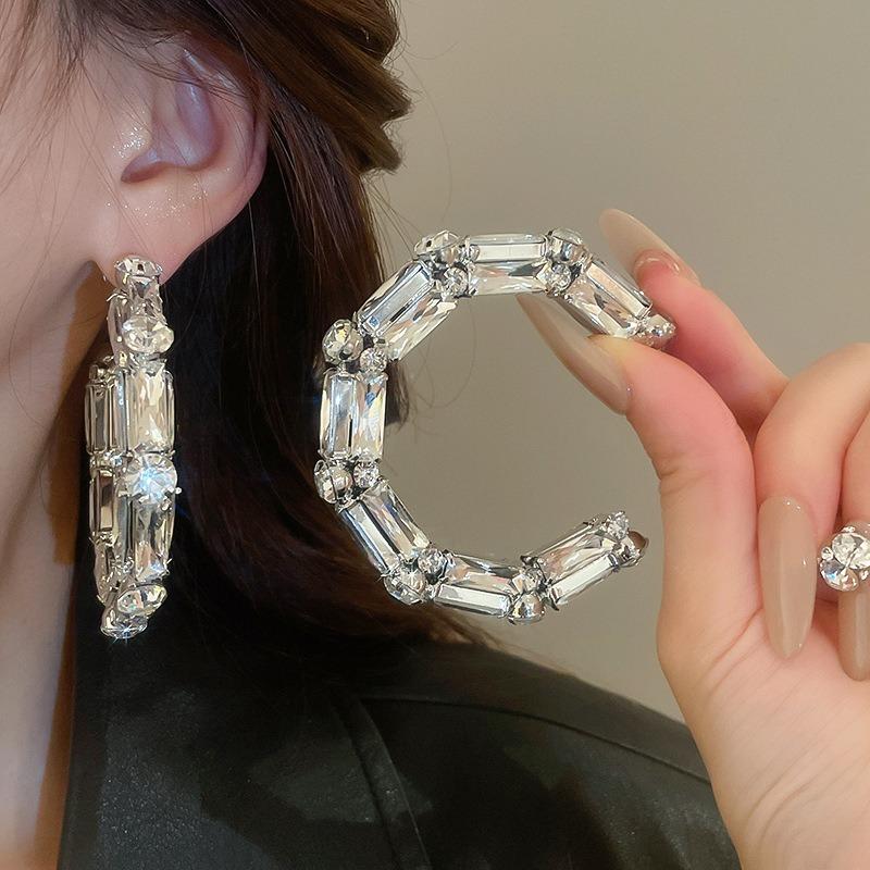 European and American Silver Needle Full Diamond Irregular Earrings Exquisite Luxury Design Earrings Niche Versatile Earrings