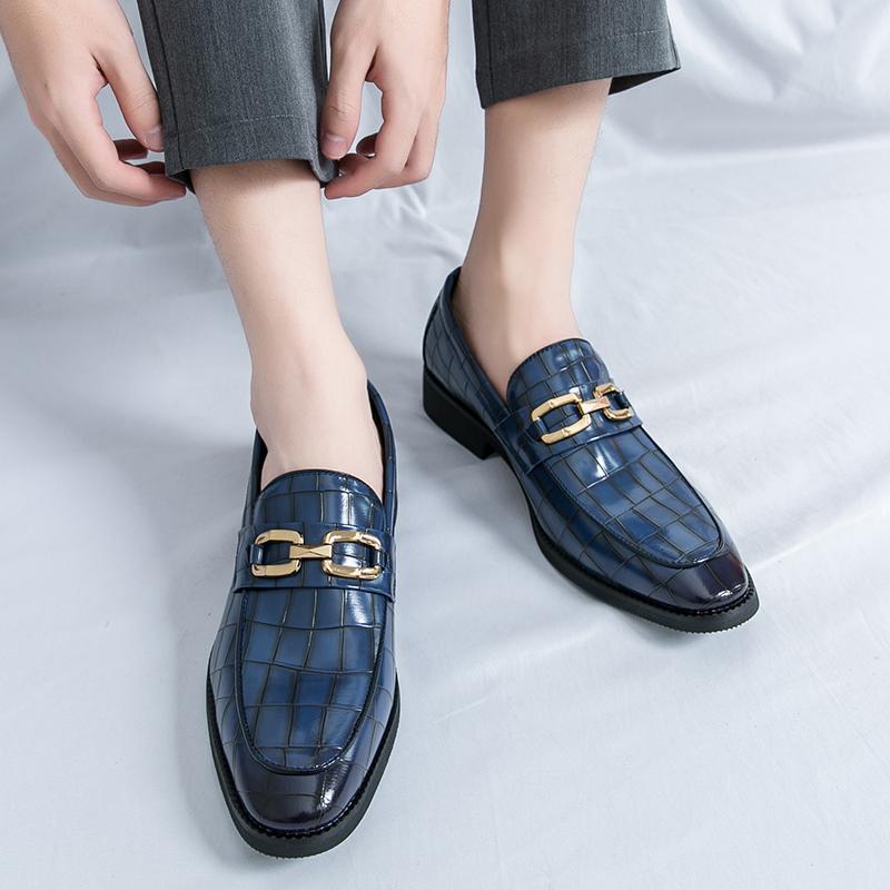 FashionMan Shoes Leather Men Casual Shoes slip on Business Formal British Style Luxury Male Loafers For Men Green moccasins