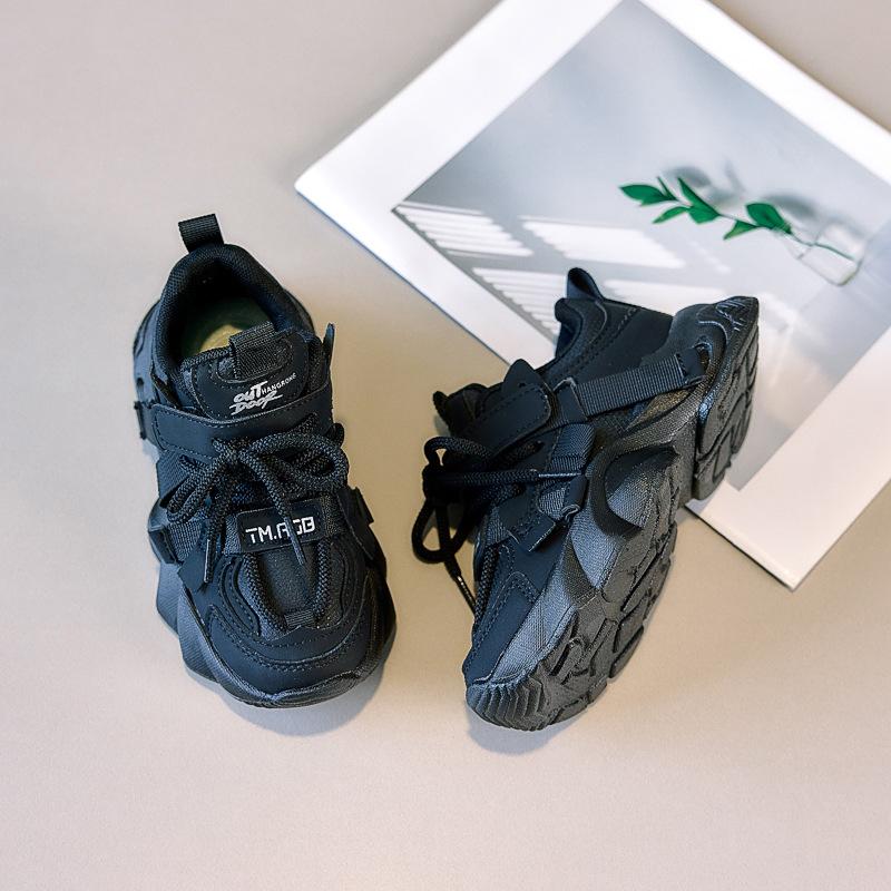 Kinder Sportschuhe 2025 Frühling und Herbst neue Mädchen weichsohlige rutschfeste Studentenvater Schuhe Jungen Mesh Laufschuhe