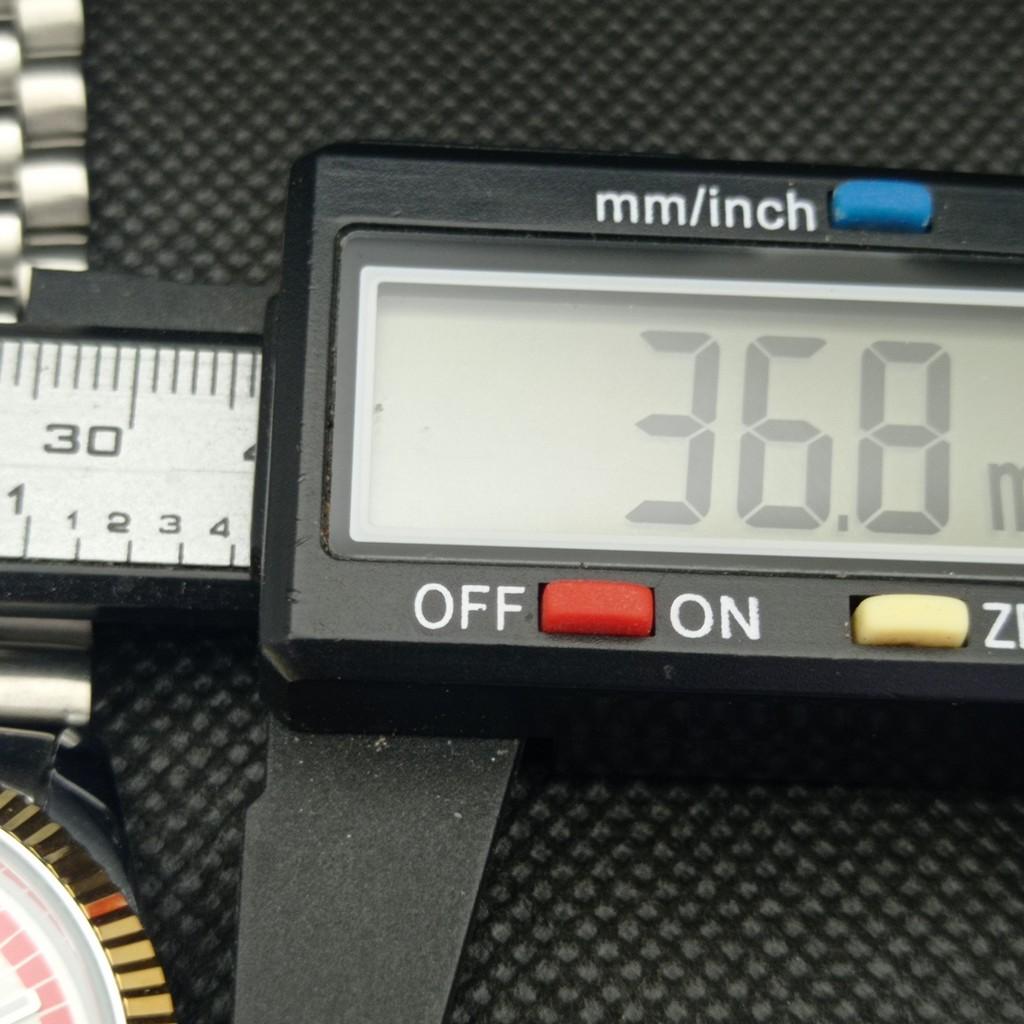 CEAS BĂRBĂTESC AUTOMATIC SEIKO 5 SECOND HAND JAPONIA RAR MECANISM AURIU 575a-a304753-2 SKU575a-a304753