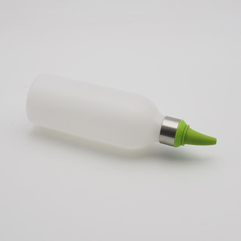 450ml Silica Gel Squeeze Bottle For Soy Sauce Tomato Sauce Olive Oil Bottles Leak Proof Oil Dispensers Kitchen Accessories