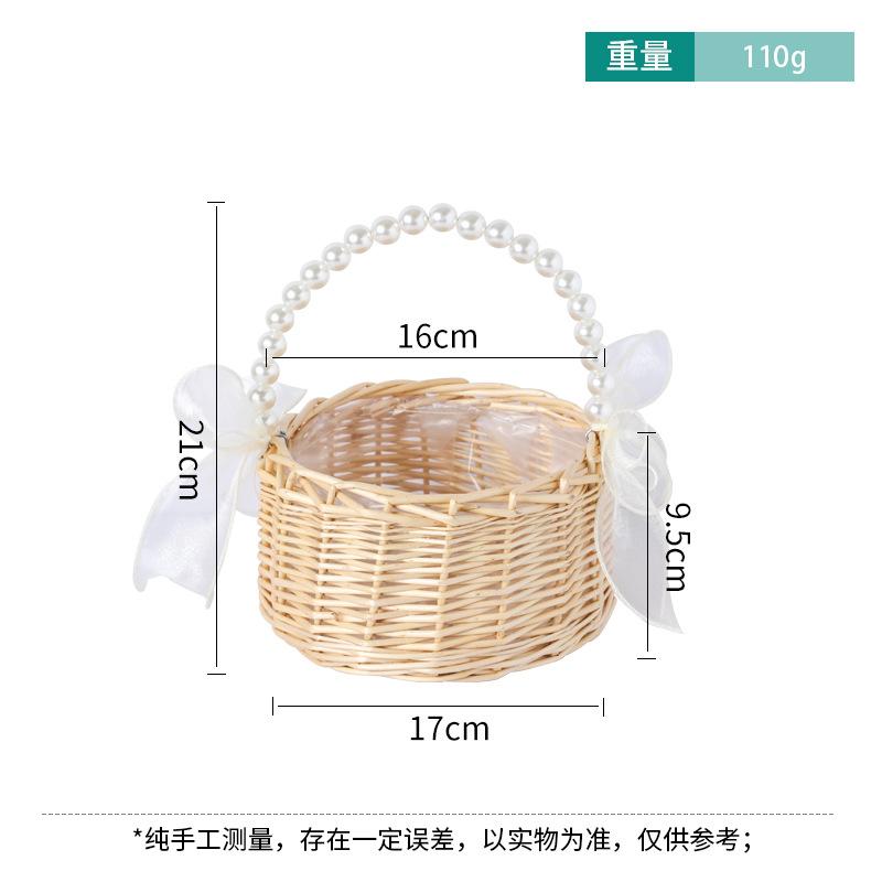 Handmade Storage Rack Woven Flower Baskets Rattan Storage Basket Flower Girl with Pearl Hand Basket for Home Wedding Decoration