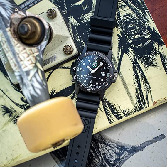 Luminox Sea Bass Carbonox X2.2001 Watch with Green Logo, Black, 44mm, Swiss Made, Not Available in Japan [Parallel Import]