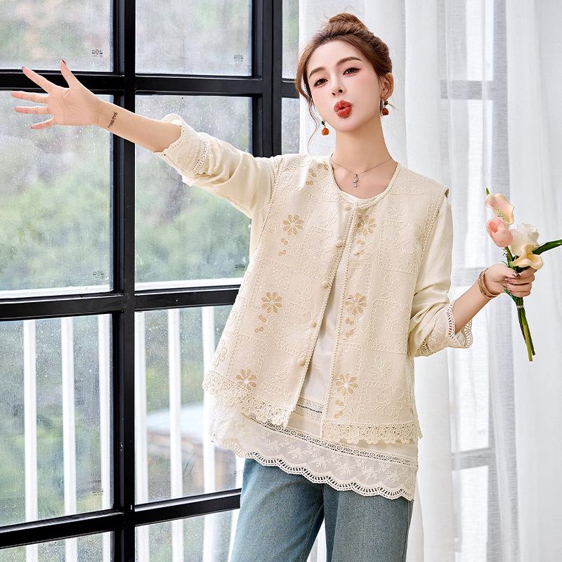 Spring 2025 Women's Lace Patchwork Shirt and Embroidered Cardigan Vest Set