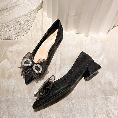 Pointed Single Shoes Women's New Thick Heel Fairy Shoes Light Mouth Pearl Bow Middle Heel Ladyshoes