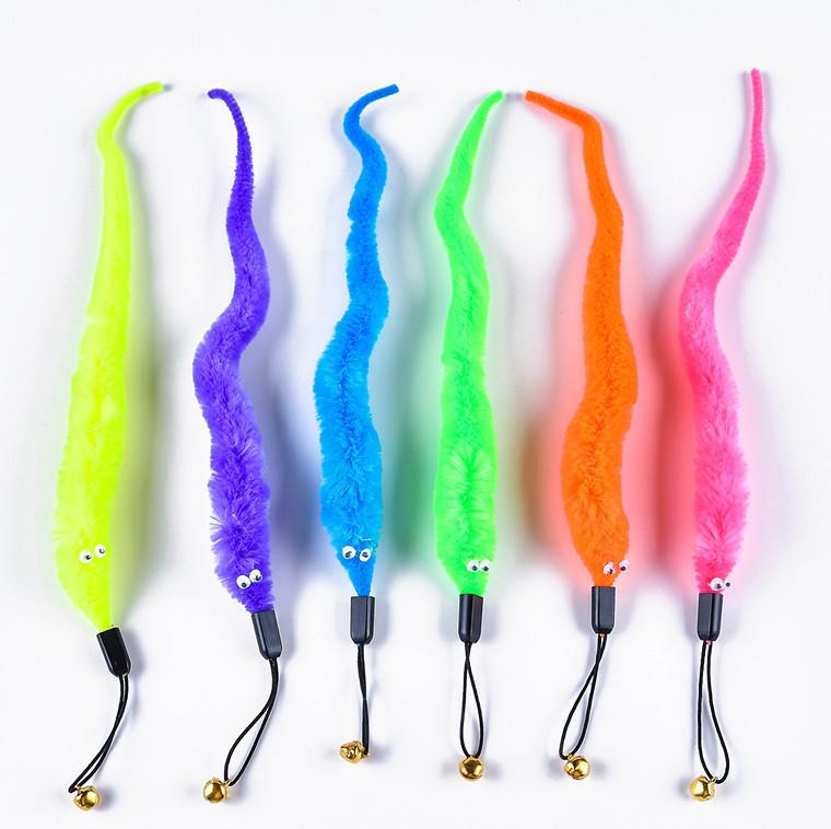 Retractable Cat Teaser Wand with Feather Head, 1.8m Long, Bite-Resistant Kitten Toy