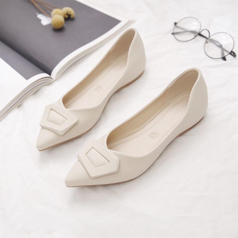 Pointed Thick-heeled Single Shoes Temperament New Spring and Autumn Versatile Flat-soled Ladyshoes Soft-soled Black Flat-heeled Work Shoes