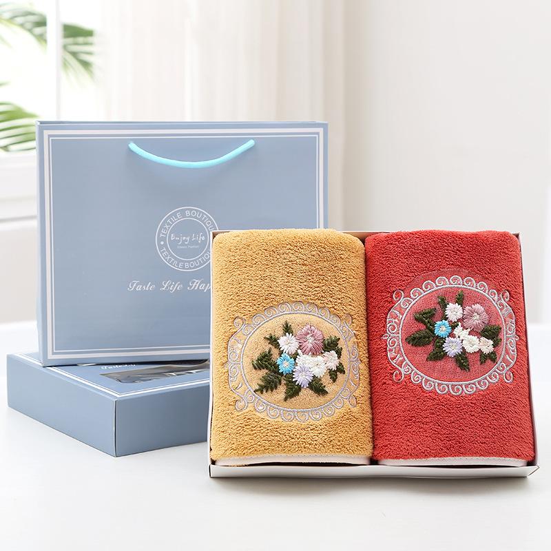Wholesale Fashionable Two-piece Set of Fiber Absorbent Embroidered Towel Gift Box with Flower Towel Gift Box Bath Towel3pcs