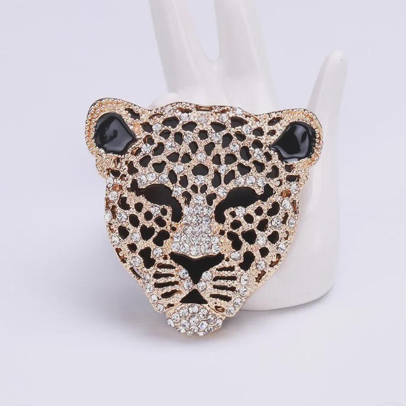 Vintage Rhinestone Leopard Brooch: Stylish Animal Pin for Clothing