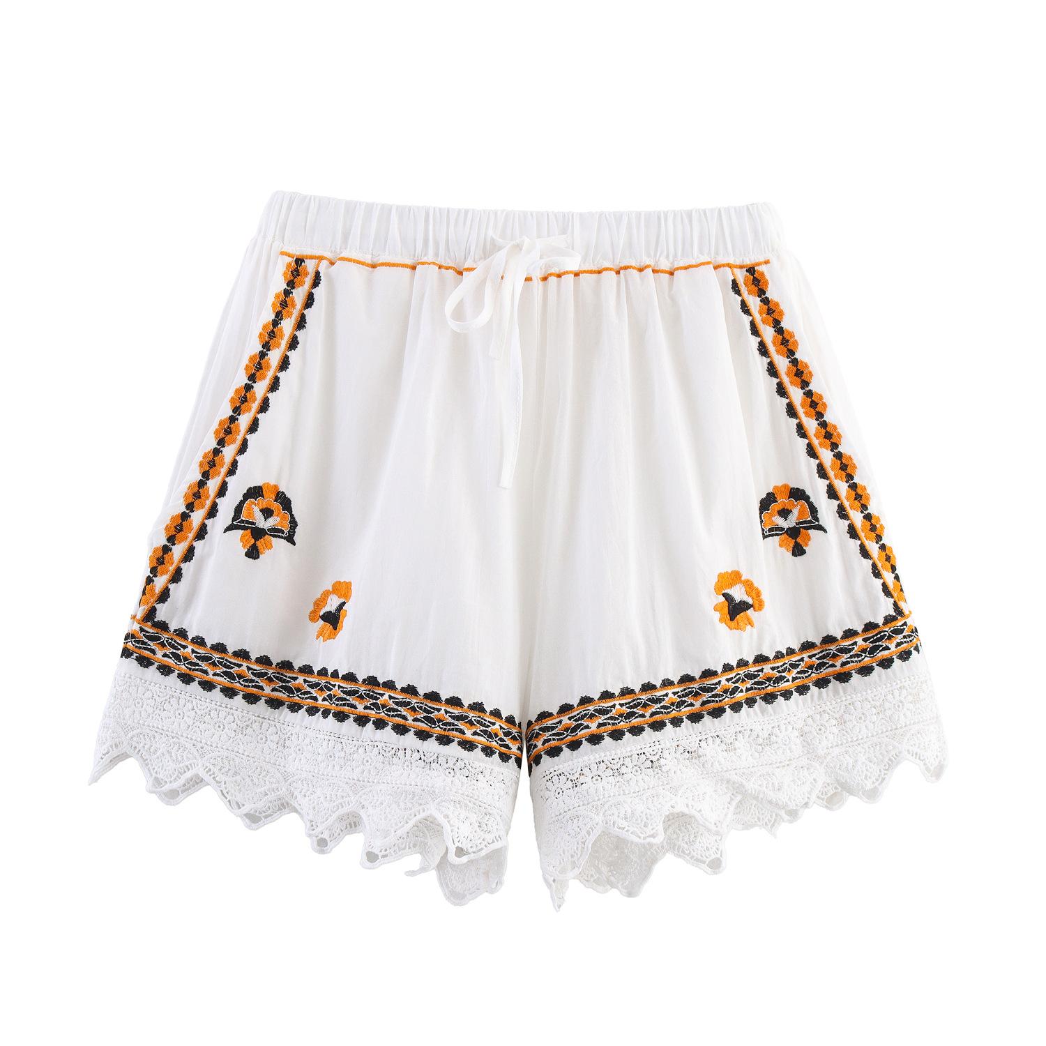 Cross-border women s clothing wholesale 2025 new heavy industry embroidered long-sleeved V-neck shirt top embroidered lace shorts set XS