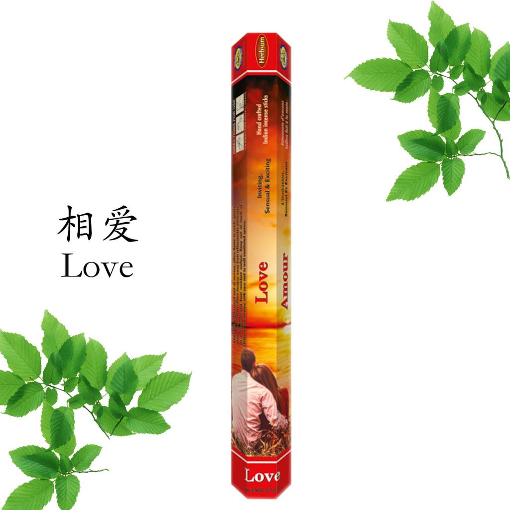 Aromaterapie, domácí santalové odpuzující kadidlo proti komárům, kadidlo do auta