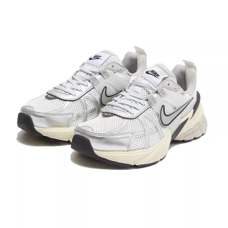 Nike V2K RUN Women's Sports Casual Shoes