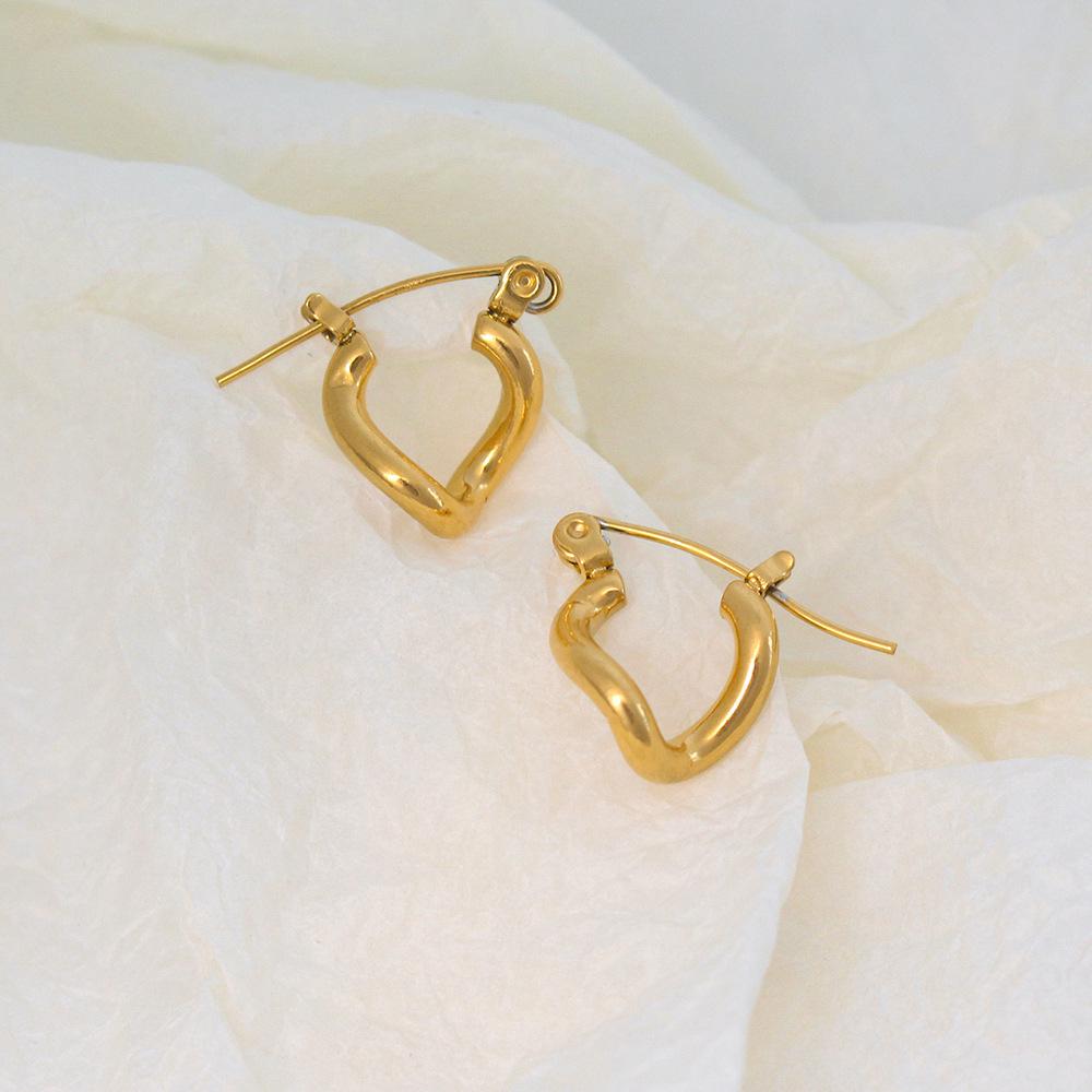 Trendy Retro European & American Gold Stainless Steel Irregular Earrings for Women