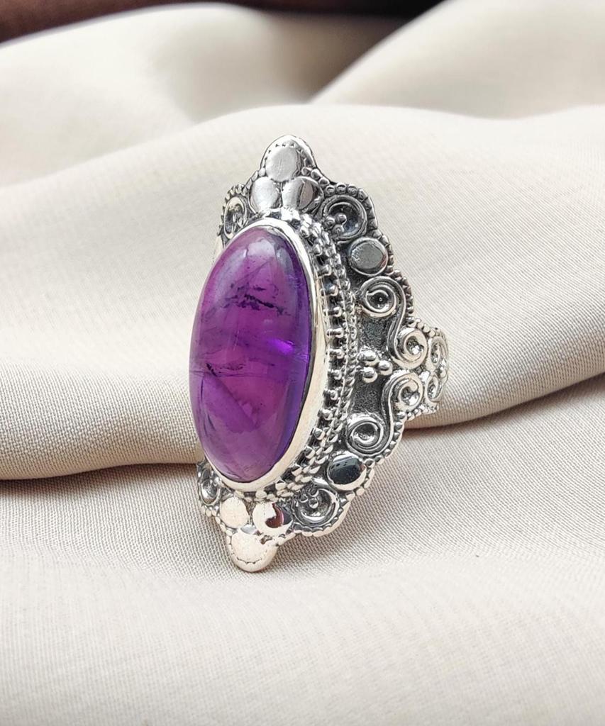 Amethyst Statement Ring: Oval Purple Gemstone, 925 Sterling Silver