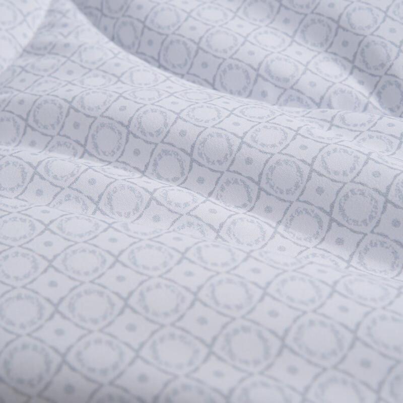 Mercury All-Season Seven-Hole Antibacterial Quilt