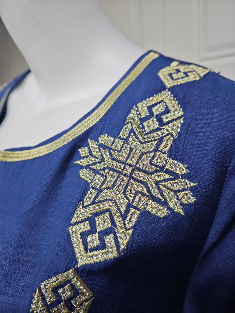Middle Eastern Floral Embroidered Muslim Jalabiya Robe, Dubai Dress