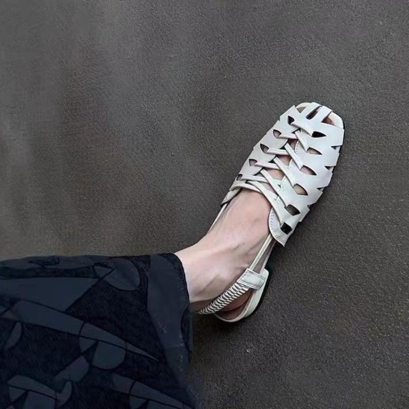 Fashion Designer Sandals for Women Elegant Knitted Low Heels Roma Women's Shoes Summer 2025 New Rear Tripping Slide Beach Sandals Shoes