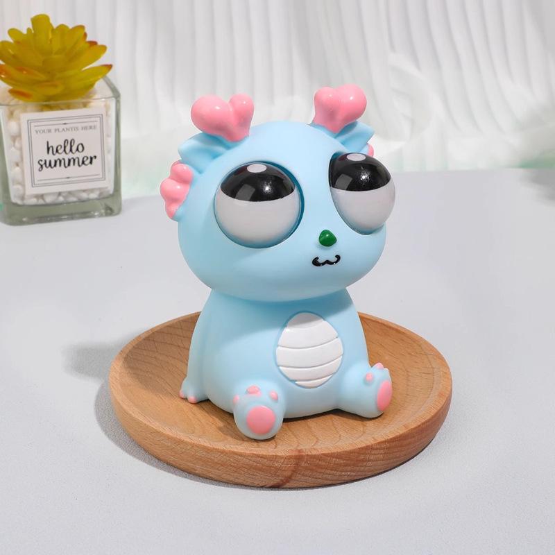 

Распакуйте плюшевую игрушку Взрывной Дракон: Маленький человек-дракон с пристальным взглядом - Игрушка-антистресс для детей Standard