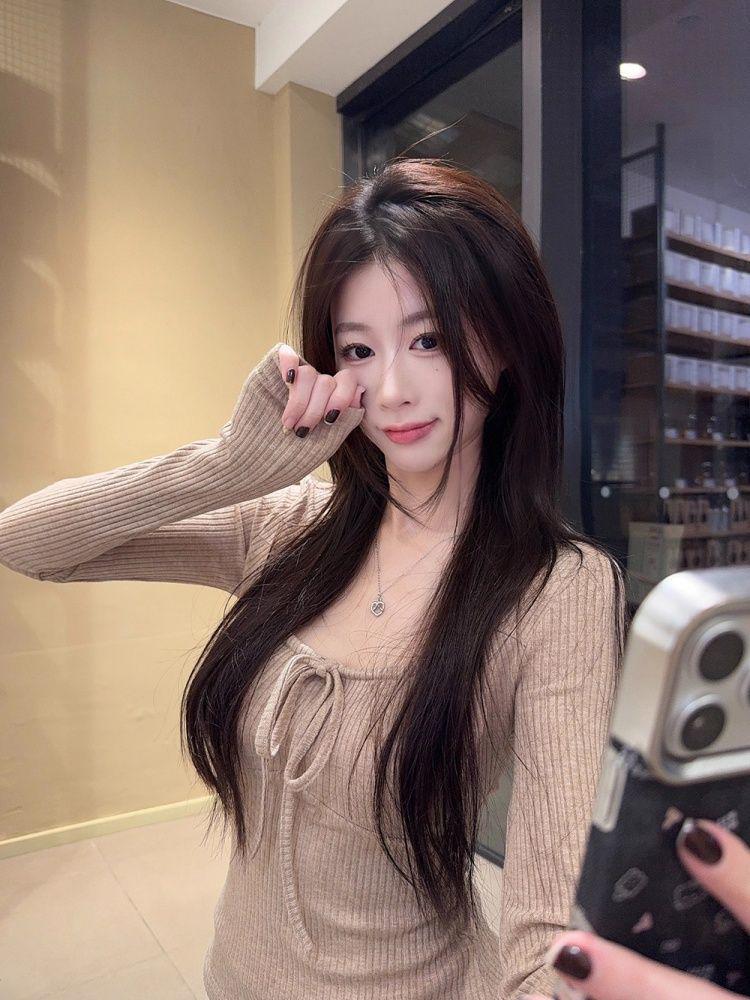 Spicy Girl Lace-up Long Sleeve Slimming Ribbed T-shirt – Autumn/Winter Trendy Top