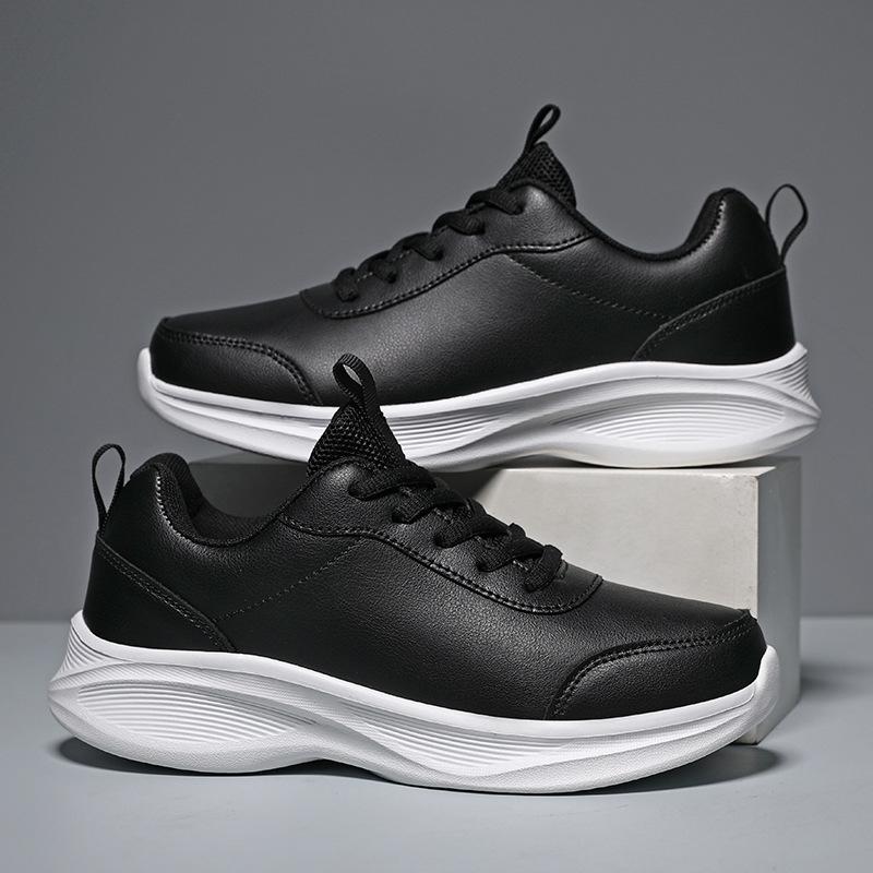 Microfiber leather shoes soft sole waterproof and non-slip casual sports shoes all black shoes large size shoes