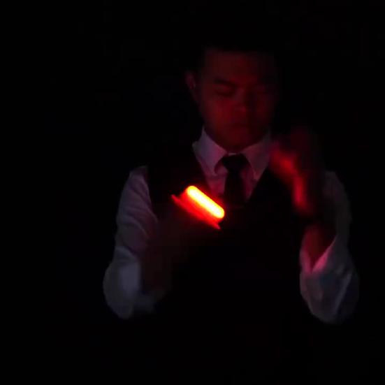 Magic Thumb Lights LED Magic Thumb Prank Toy Light Up Flashing Fingers Tips for Magic Stage Tricks Performance Props