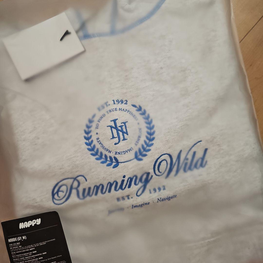 

[Б/У] Толстовка BTS JIN HAPPY