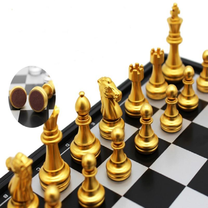Quality chess. Quality chess