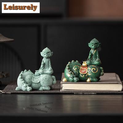 Green Sandstone Zodiac Horse Monkey Tea Pet Zen Lucky Model Tea Figurine Play Toys Tea Statue Ornaments Can Be Raised Tableware