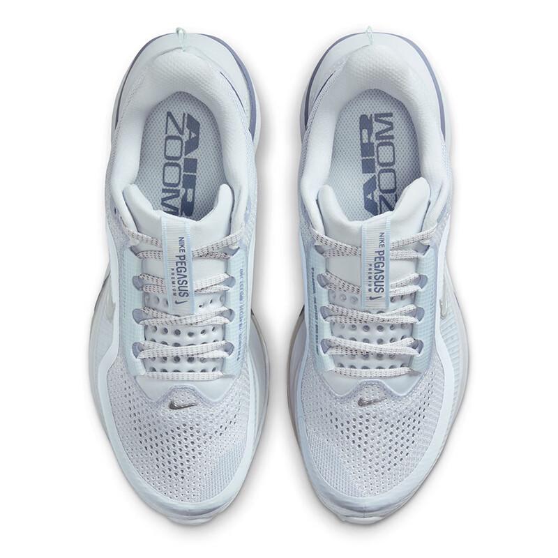 Nike Women's Pegasus Premium Running Shoes