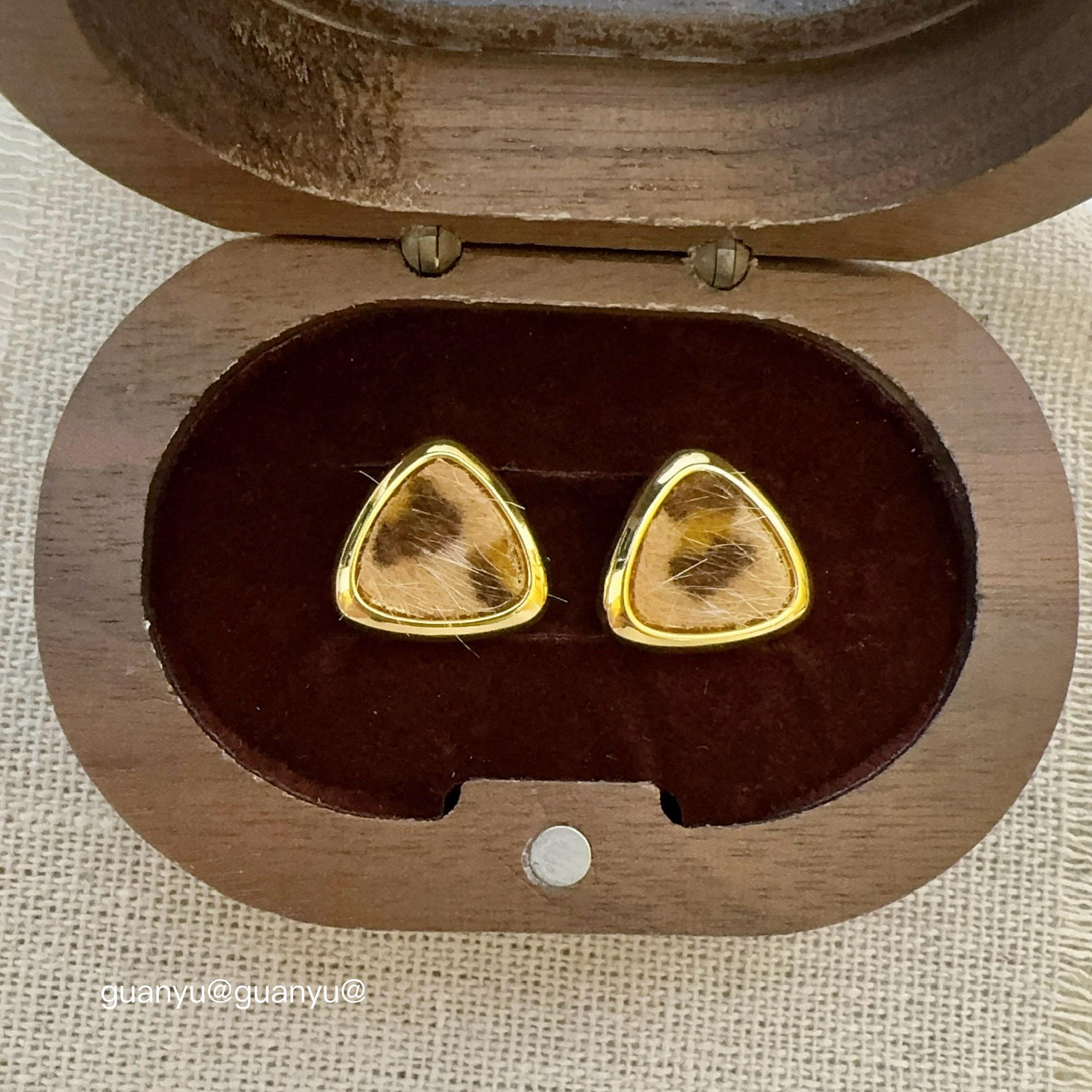 

Шикарные серьги-пусеты треугольной формы с леопардовым принтом: Сладкая, Роскошная, Универсальная Мода для Женщин