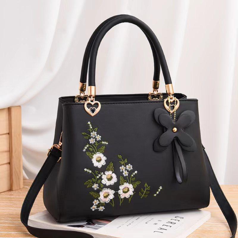 

Guofeng bag flower handbag new Chinese women shoulder bag embroidered messenger bag bags simple 28*14*21 чорний