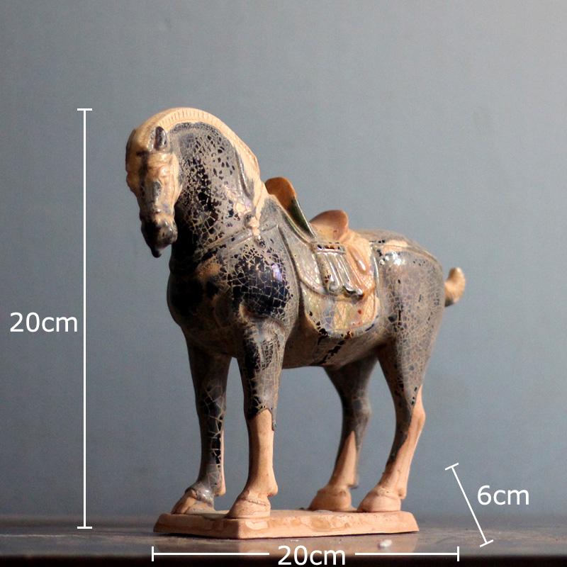Retro Colorful Ceramic Horse Statue Desk Decoration Modern Artwork Porcelain Animals Sculpture Ornaments Room Aesthetic Decor