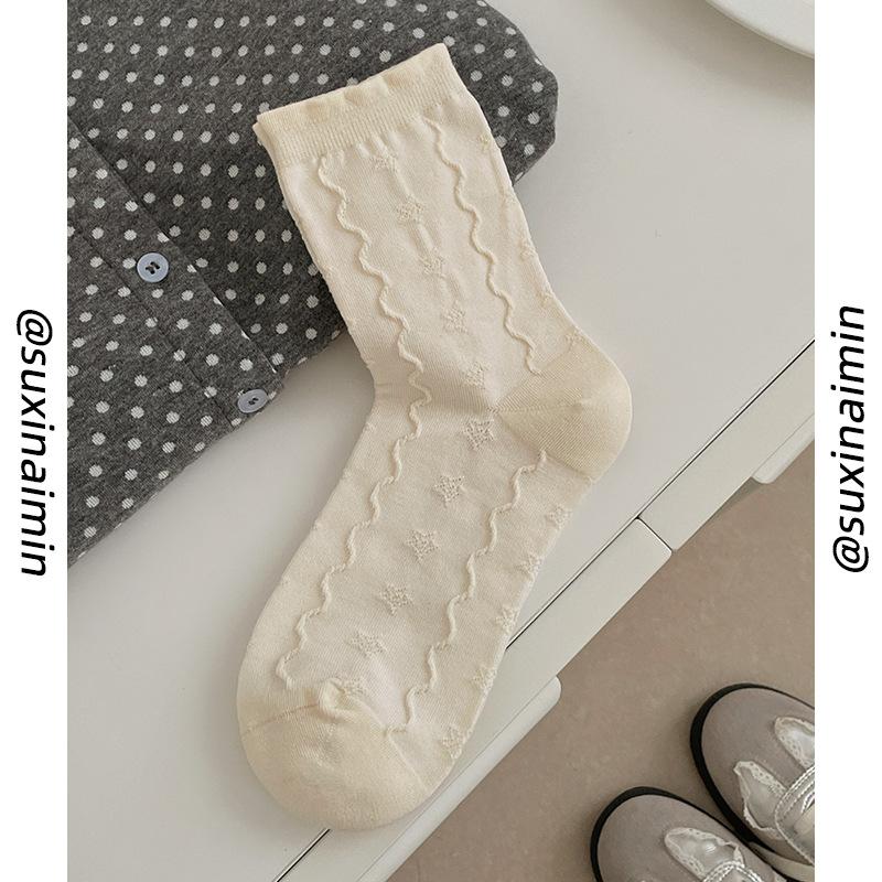 

Cream medium tube socks cute Japanese stacking socks Korean version of spring and autumn simple cartoon stacking socks One size fits all