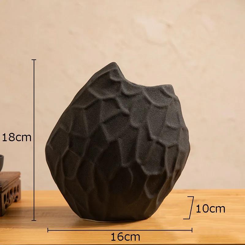 

Black Relief Ceramic Floral Vase Porcelain Flower Pots Flower Arrangement Decorative Modern Decor Desk Decoration Crafts Vases